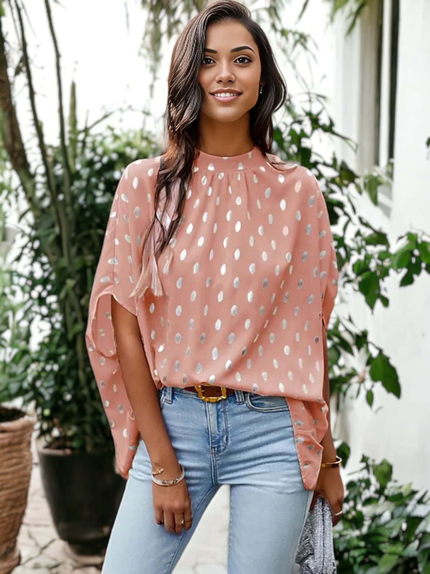 Blusa con mangas dolman y estampado de lunares