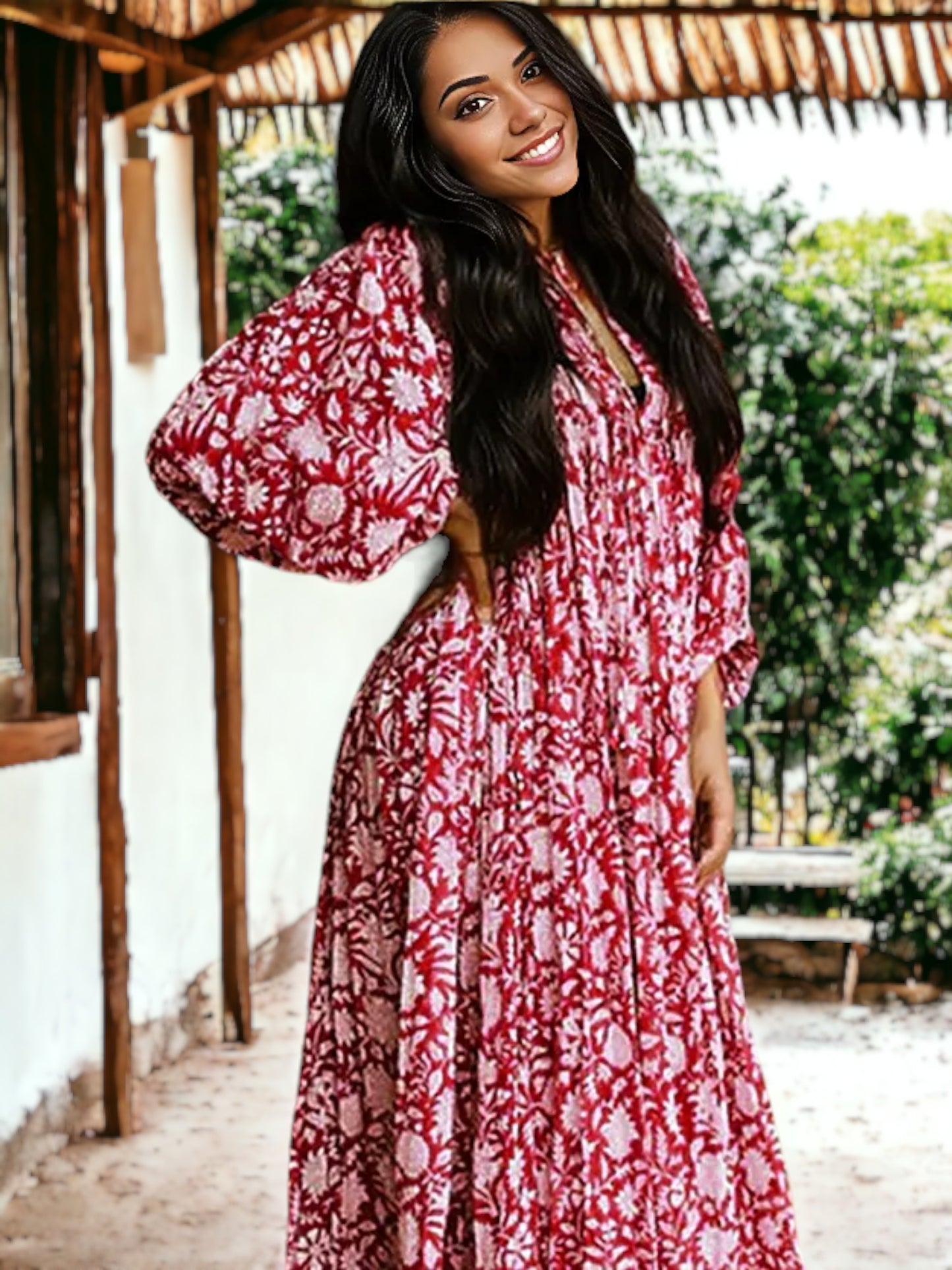 Vestido plisado con cintura y estampado botánico