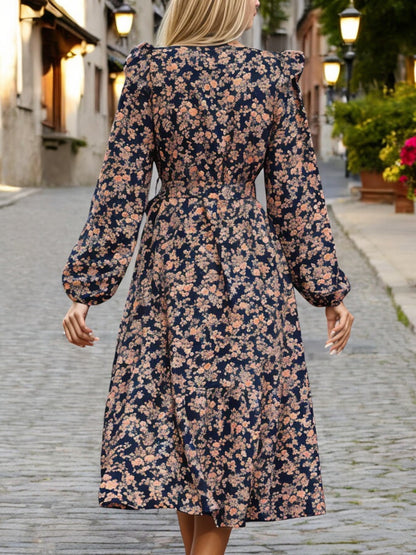 Floral Wrap Midi Dress with Ruffle Shoulders and Long Sleeves