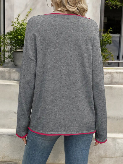 Long Sleeve Crewneck Top with Contrast Trim and Casual Fit