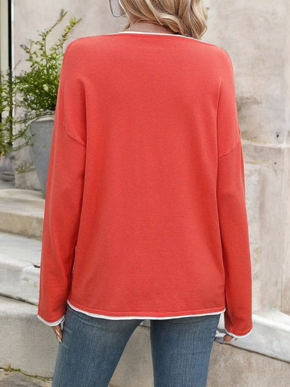 Long Sleeve Crewneck Top with Contrast Trim and Casual Fit