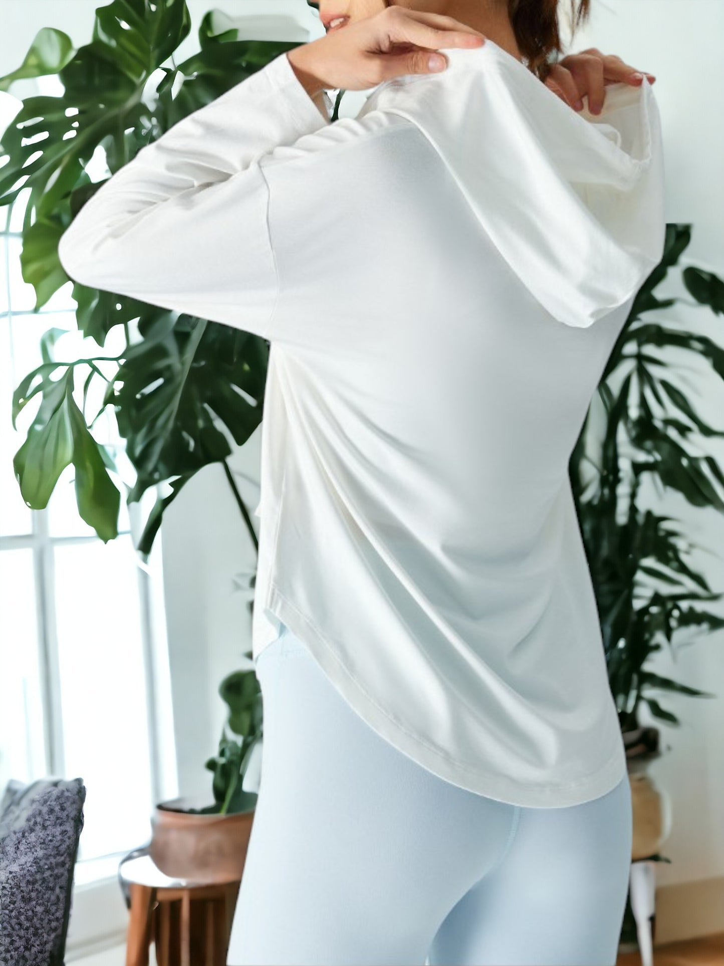 Loose And Breathable Long Sleeved Casual Yoga Jacket