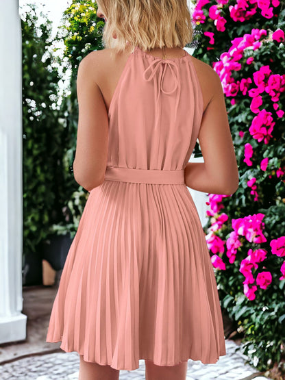 Vestido midi fruncido con cuello halter