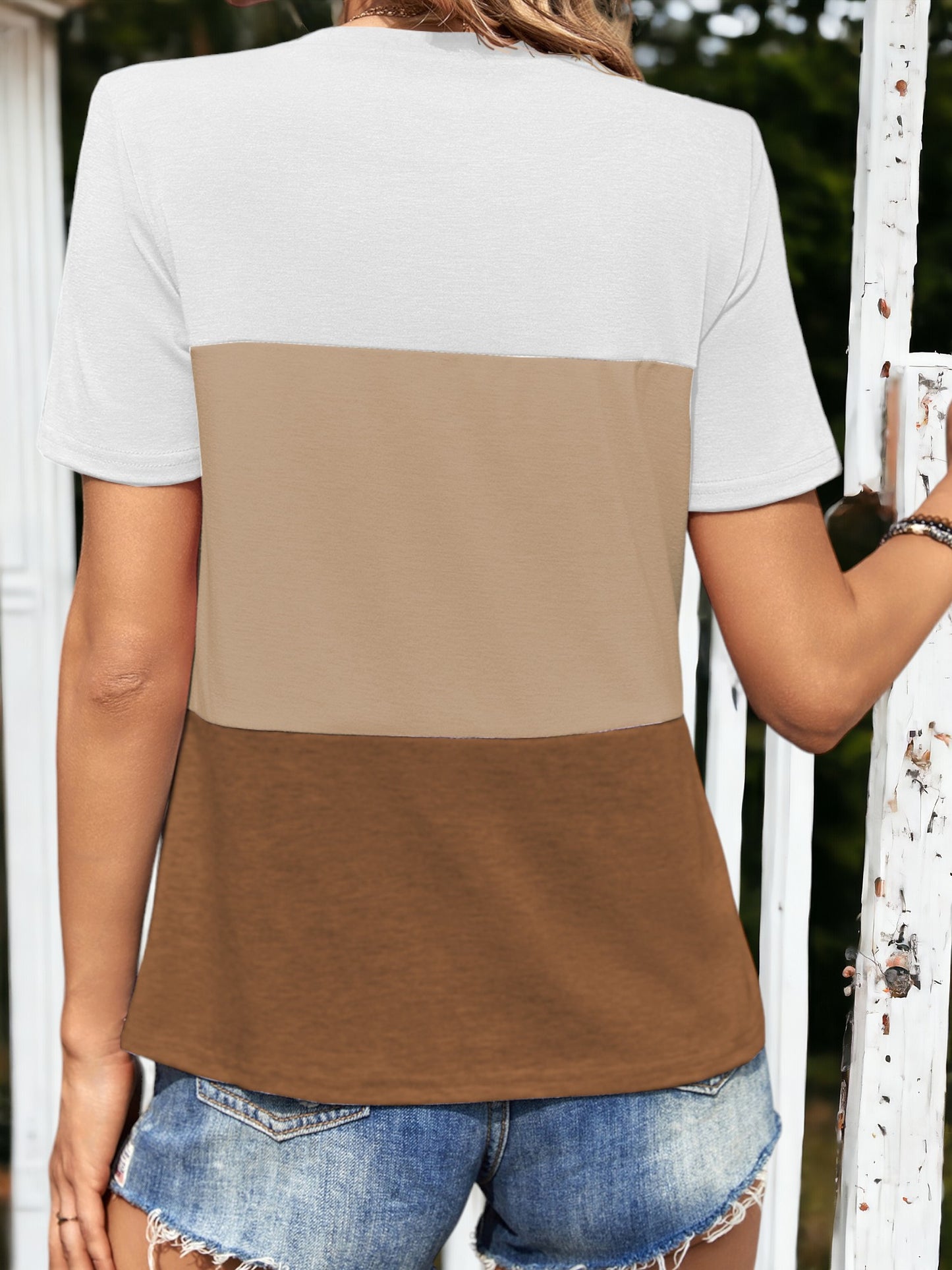 Camiseta con bloques de color triples