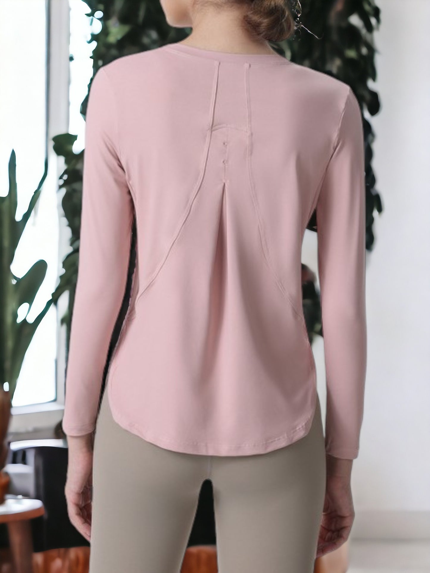 Loose Slim Long Sleeved Quick Drying Yoga Sweatshirt