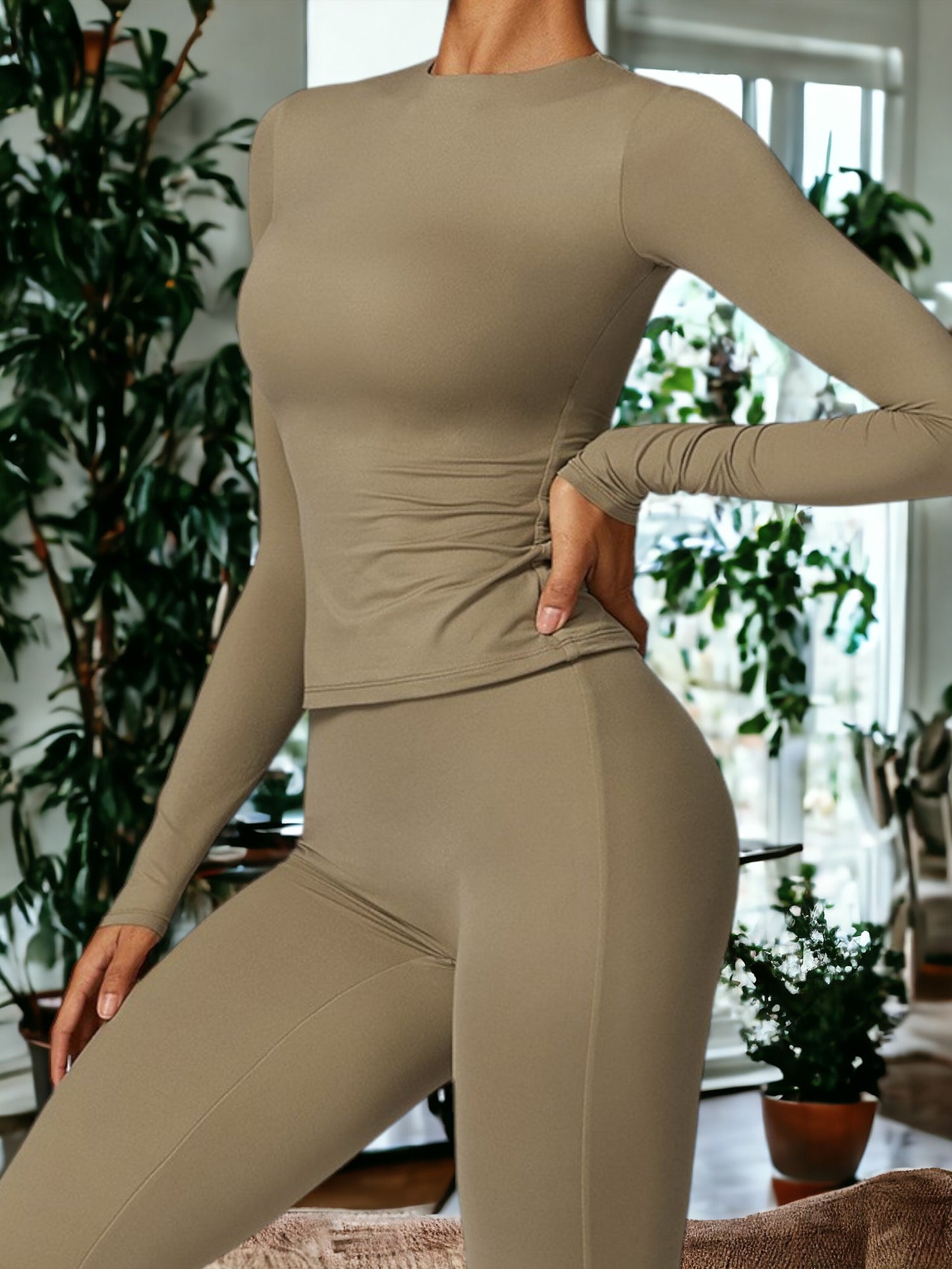 Breathable Long-Sleeved Fitness Top