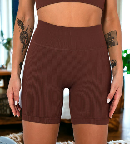 Seamless Threaded Hip Yoga Shorts