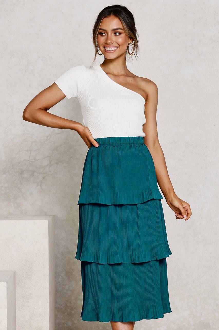 Layered hotsell pleated skirt