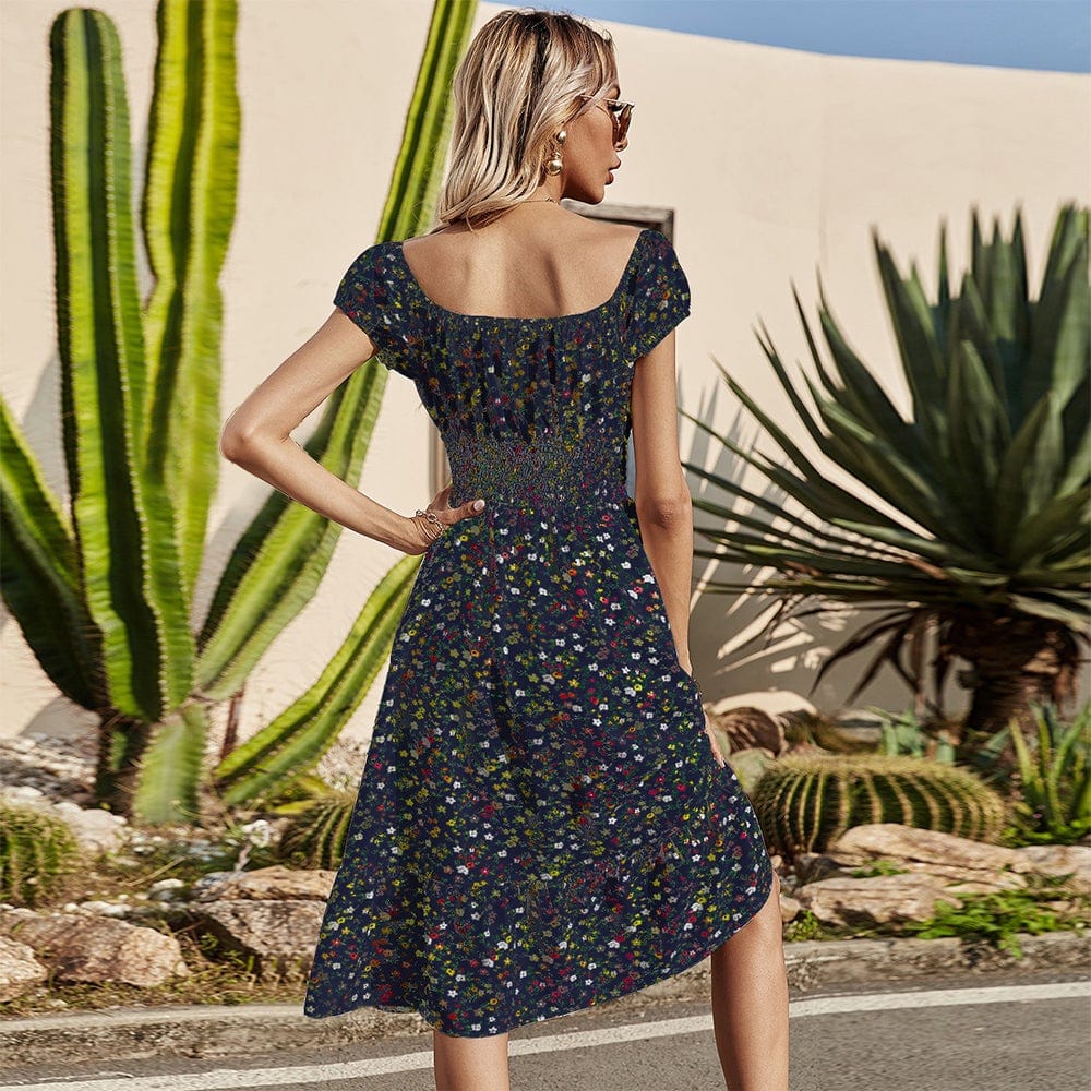 Vestido con estampado de margaritas y cintura fruncida 