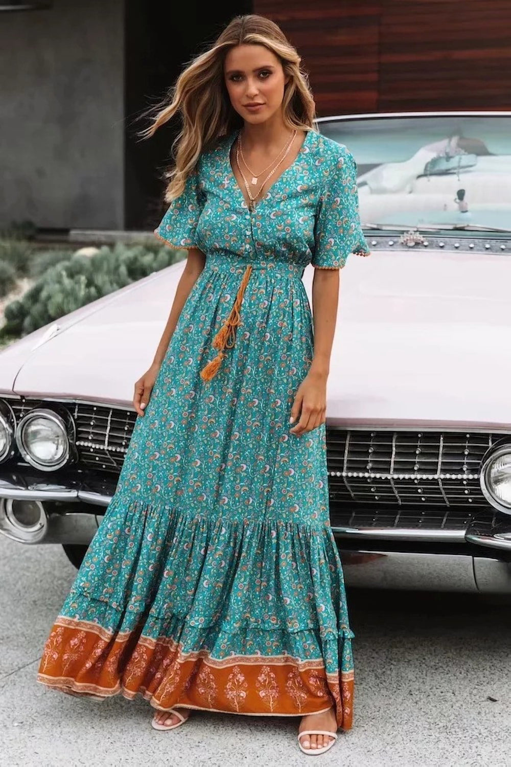 Vestido boho fluido con volantes