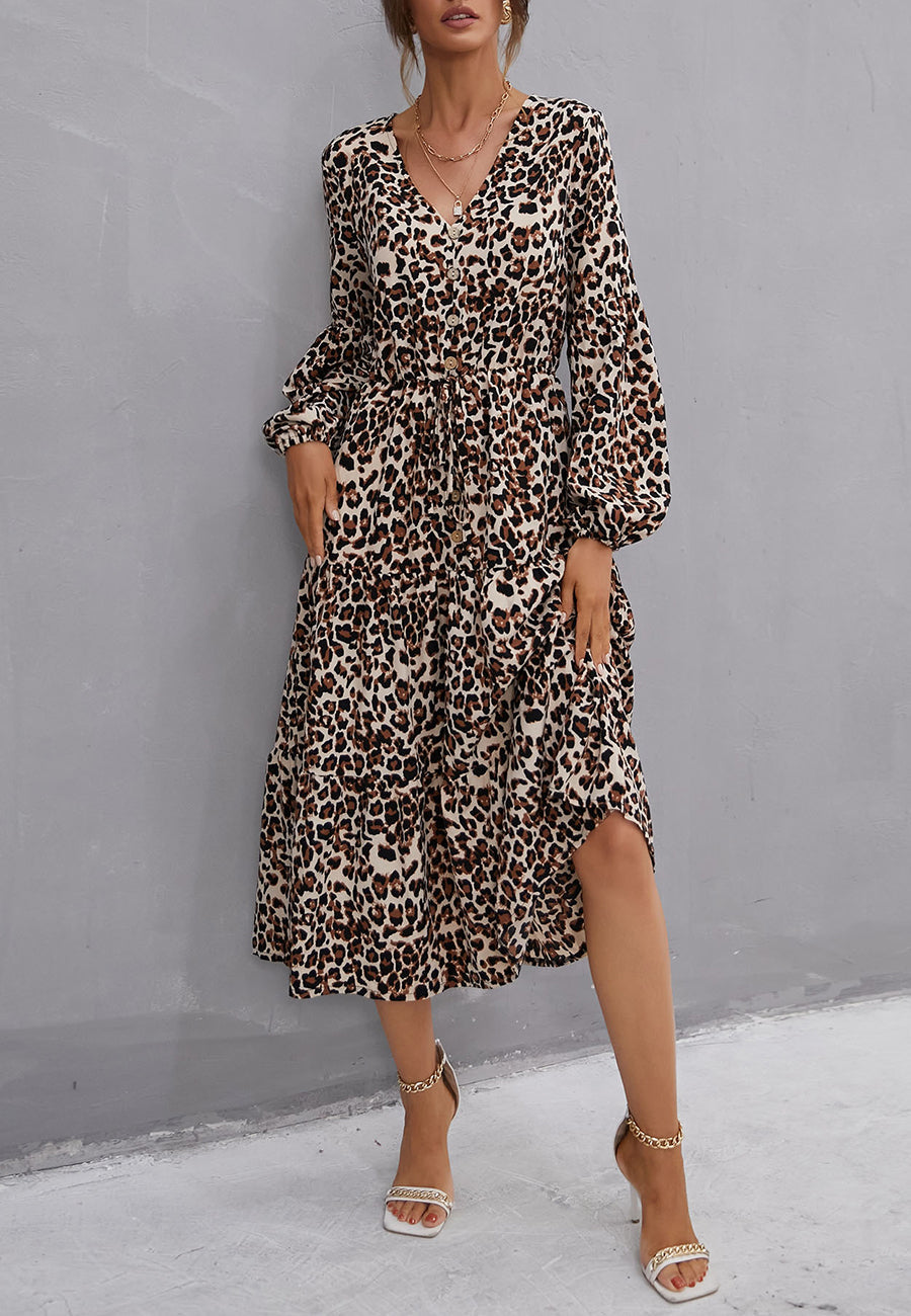 Vestido midi fluido con estampado de leopardo