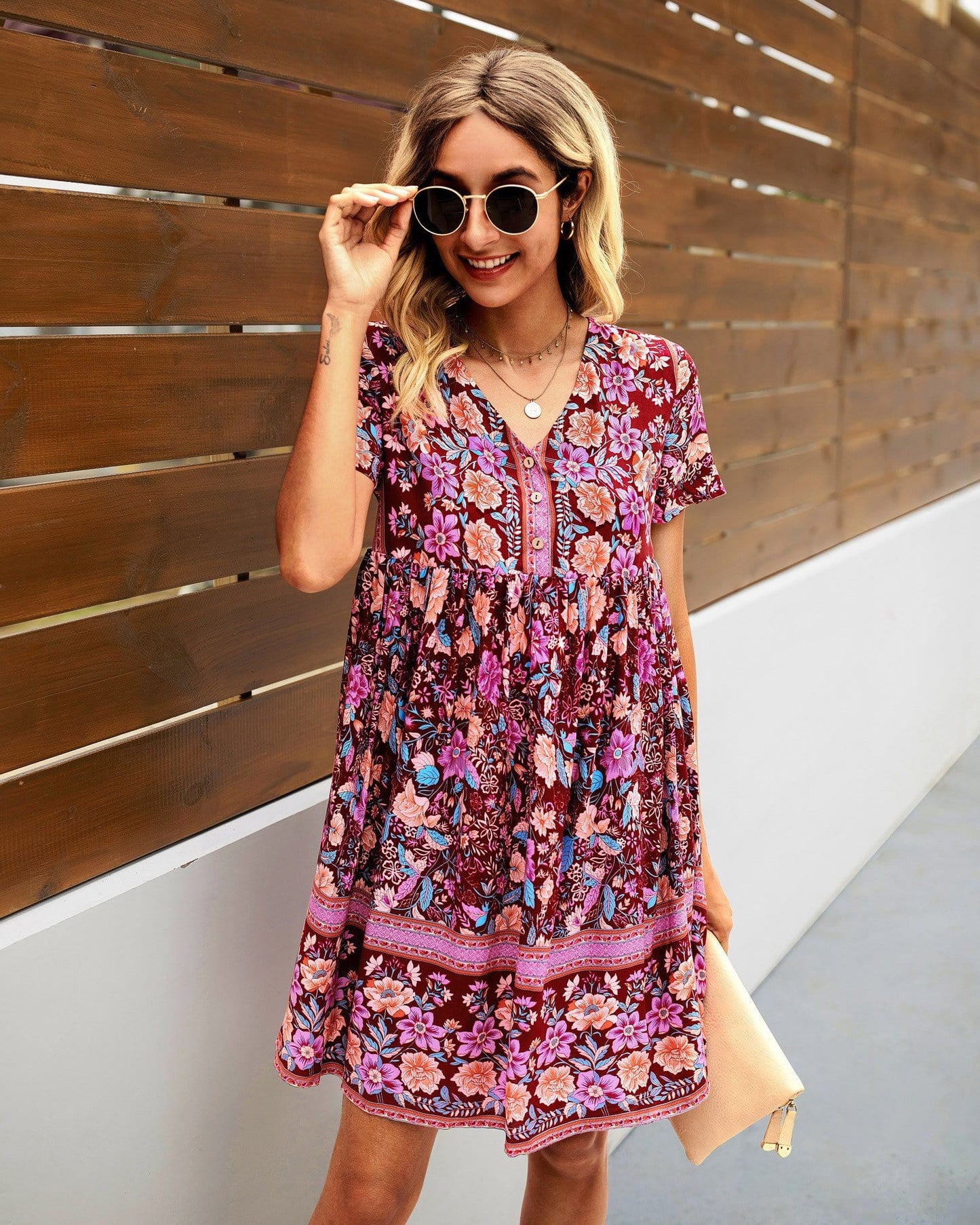 Vestido bohemio con estampado floral multicolor 