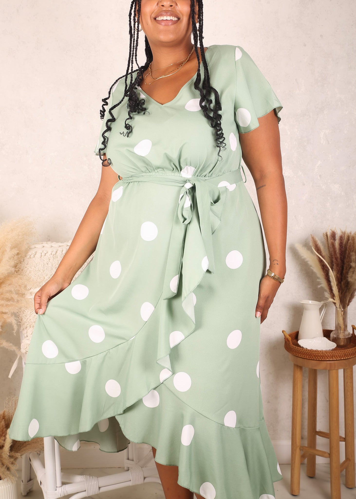 Plus size ruffle hem dress hotsell