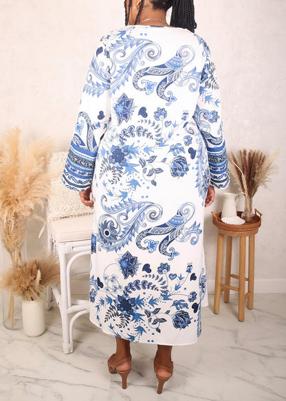 Vestido con mangas largas y estampado aguamarina de talla grande, azul