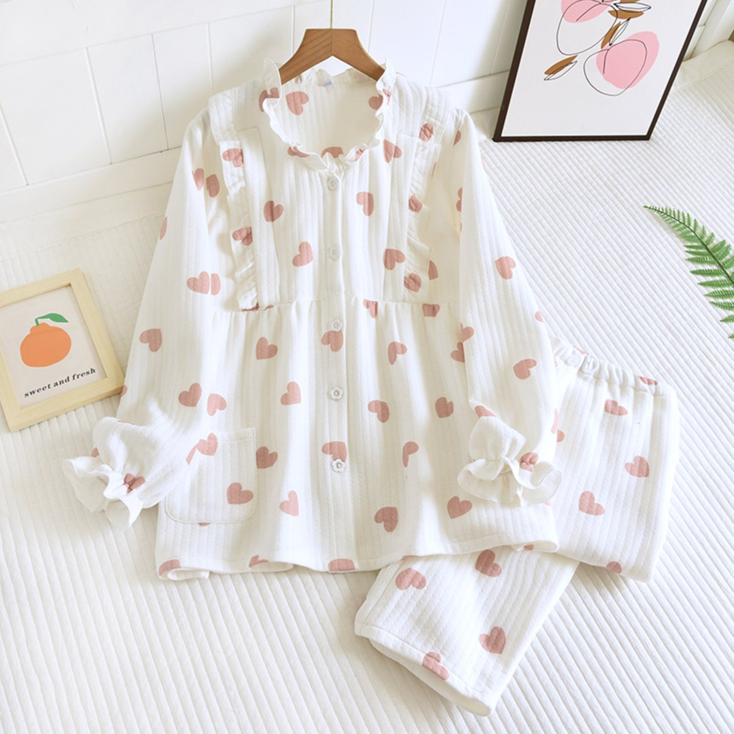 Conjunto de pijama y blusa con estampado de corazones