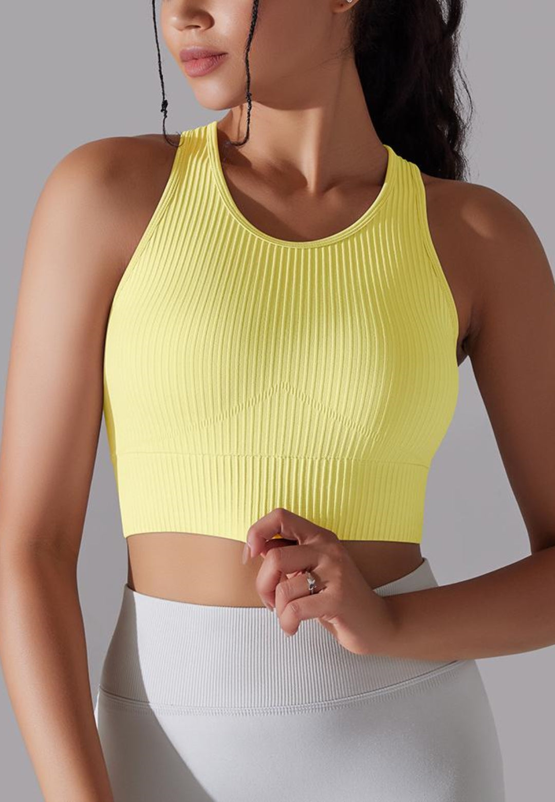 Round Neck Ribbed Sports Bra