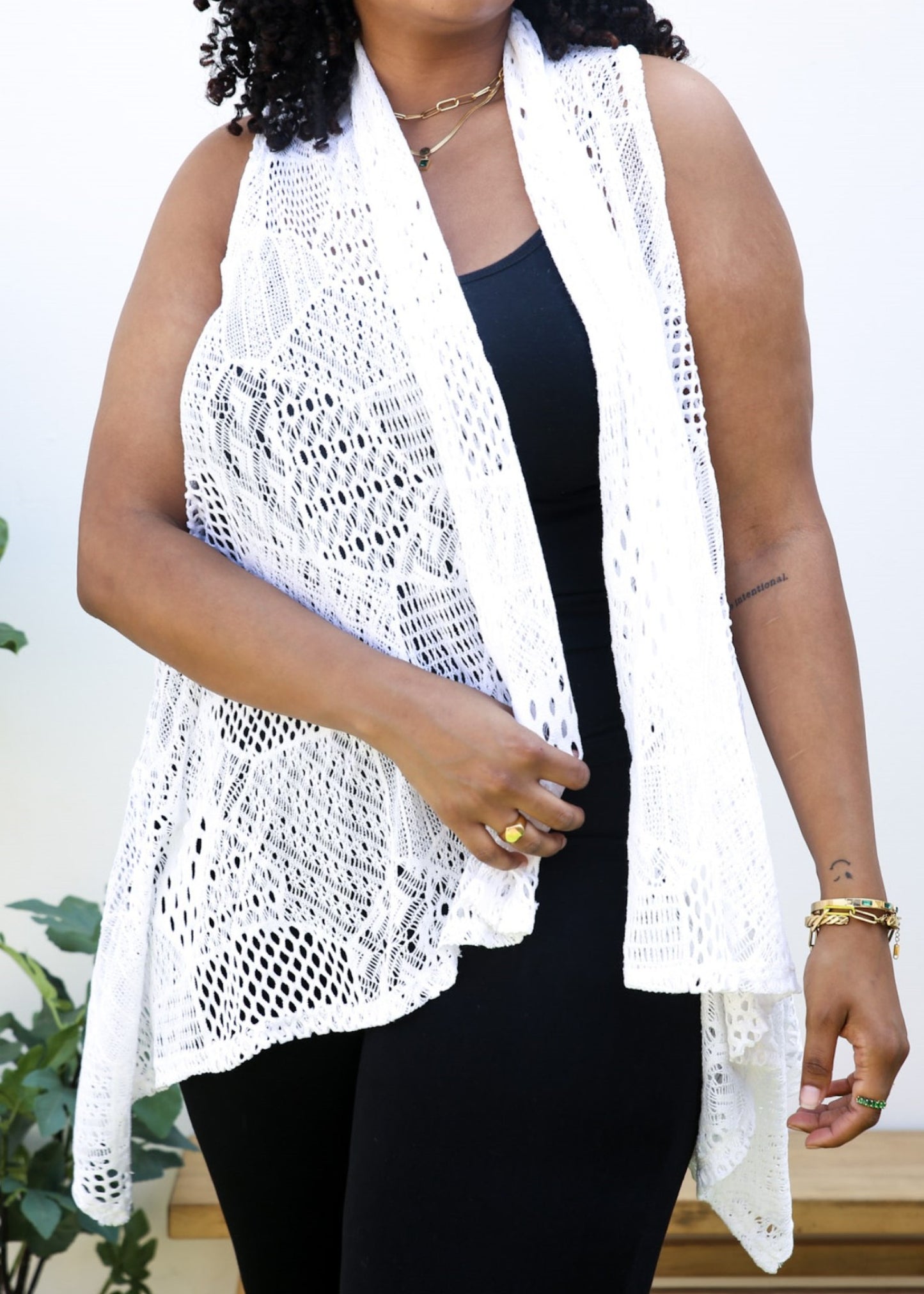 Plus Size Boho Open Front Crochet Cover Up Sleeveless Shawl Cardigan Vest, White